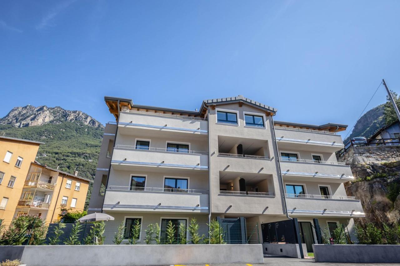 San Martin Holidays Home - Stay, Work & Fun Pont-Saint-Martin Eksteriør bilde