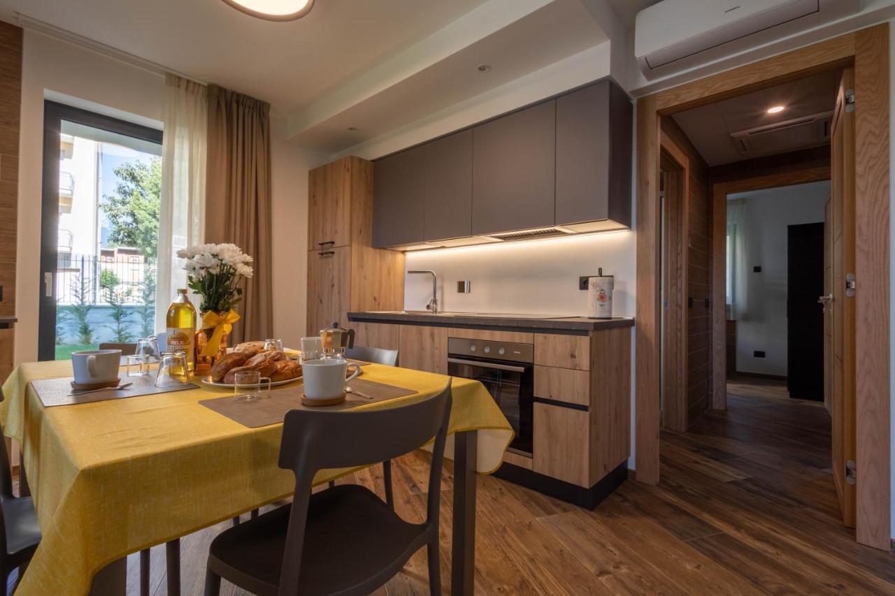 San Martin Holidays Home - Stay, Work & Fun Pont-Saint-Martin Eksteriør bilde